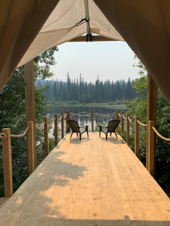 Chute Lake Lodge Naramata Exteriör bild